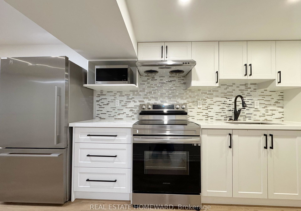 60-attridge-drive-aurora-ontario-n13669544