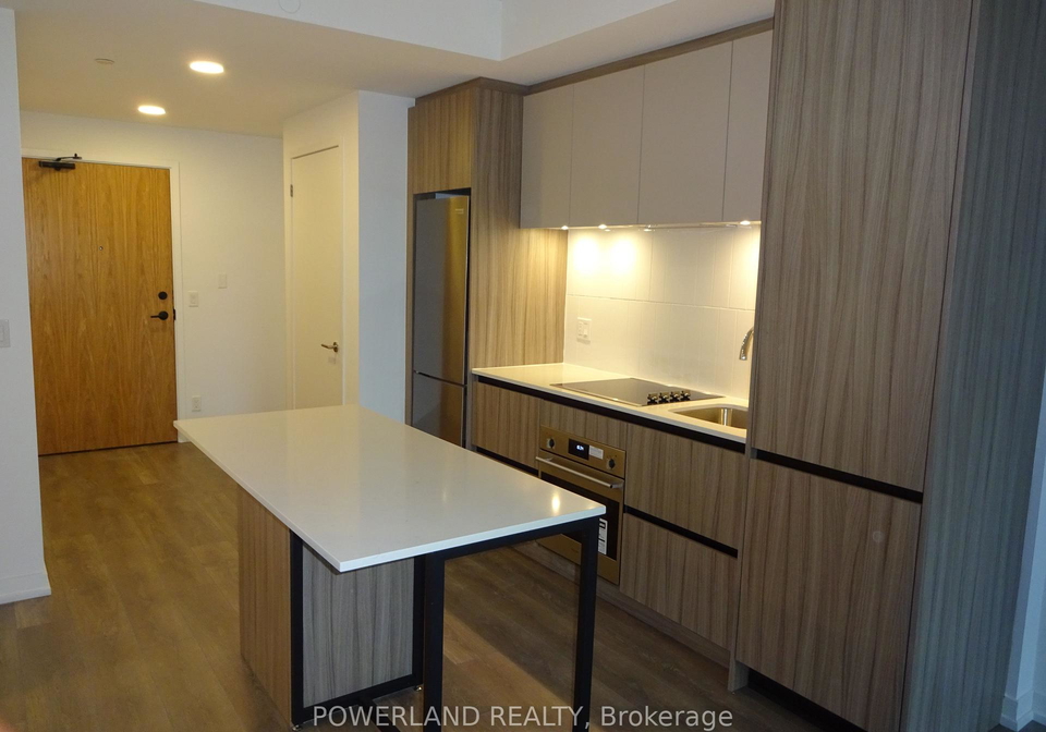 8-beverley-glen-boulevard-vaughan-ontario-n13669574