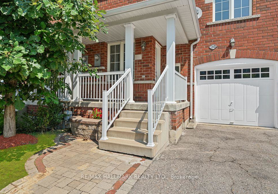 15-old-colony-road-richmond-hill-ontario-n13669708