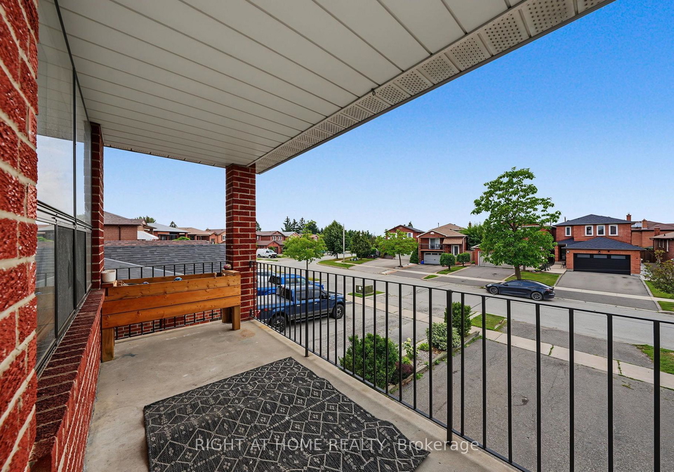 9-twinberry-crescent-vaughan-ontario-n13669906