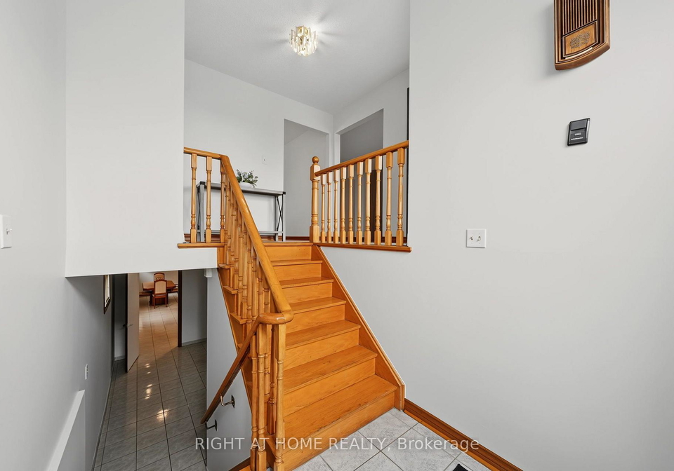 9-twinberry-crescent-vaughan-ontario-n13669906