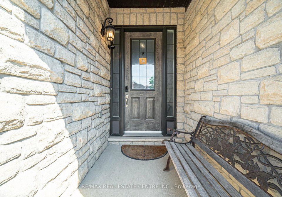 34-alex-campbell-crescent-king-ontario-n13670054