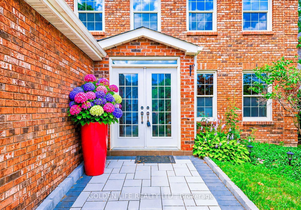 186-carlton-road-markham-ontario-n13670162