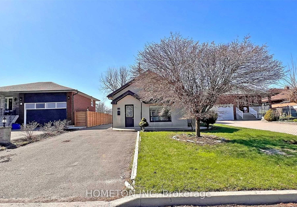 95-yongehurst-road-richmond-hill-ontario-n13670454