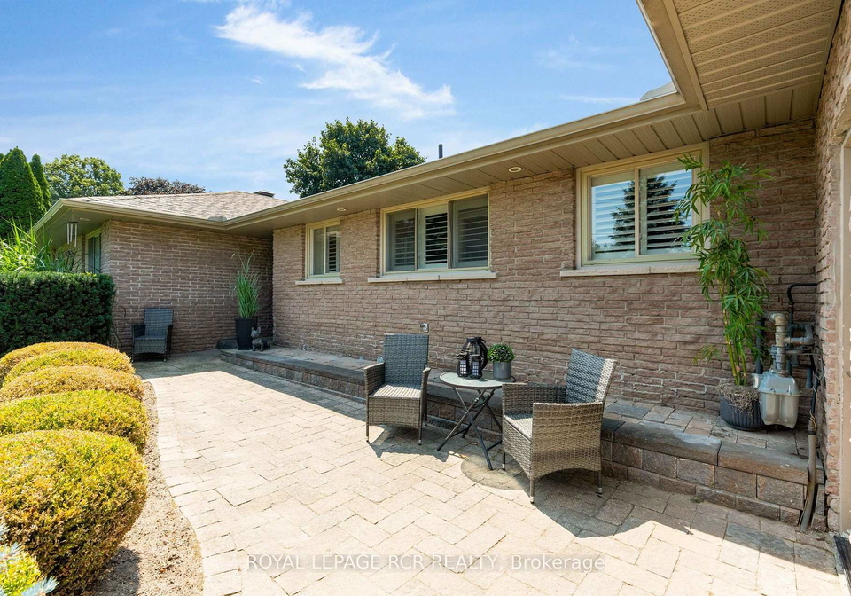 20-douglas-drive-new-tecumseth-ontario-n13670634