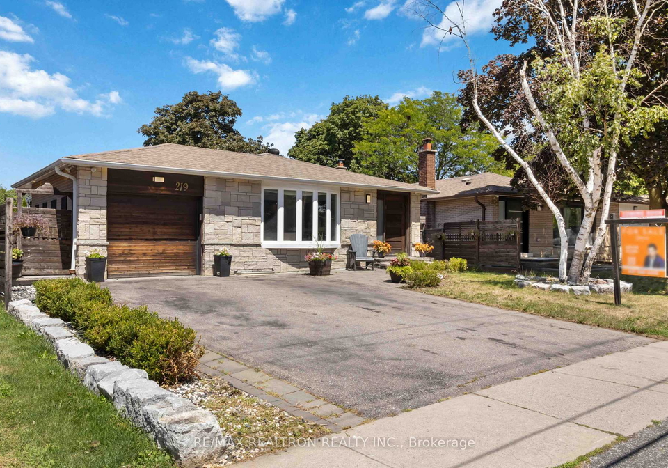 219-bay-thorn-drive-markham-ontario-n13670850