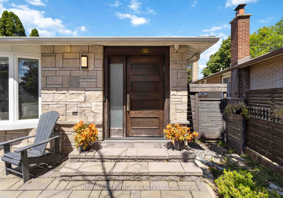 219-bay-thorn-drive-markham-ontario-n13670850