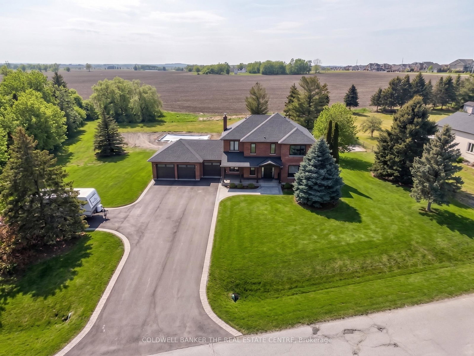 8-brownlee-drive-bradford-west-gwillimbury-ontario-n13671048