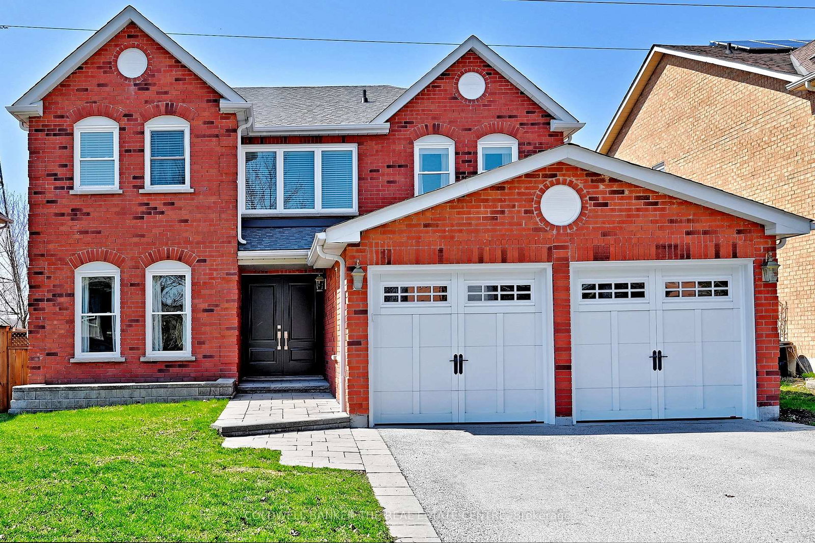 194-chambers-crescent-newmarket-ontario-n13671130