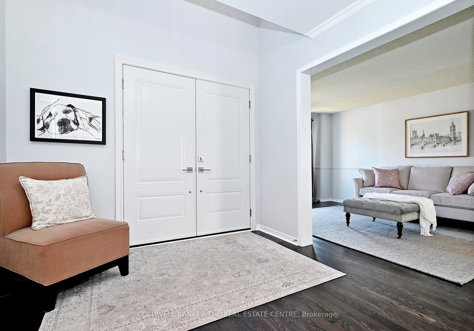 194-chambers-crescent-newmarket-ontario-n13671130