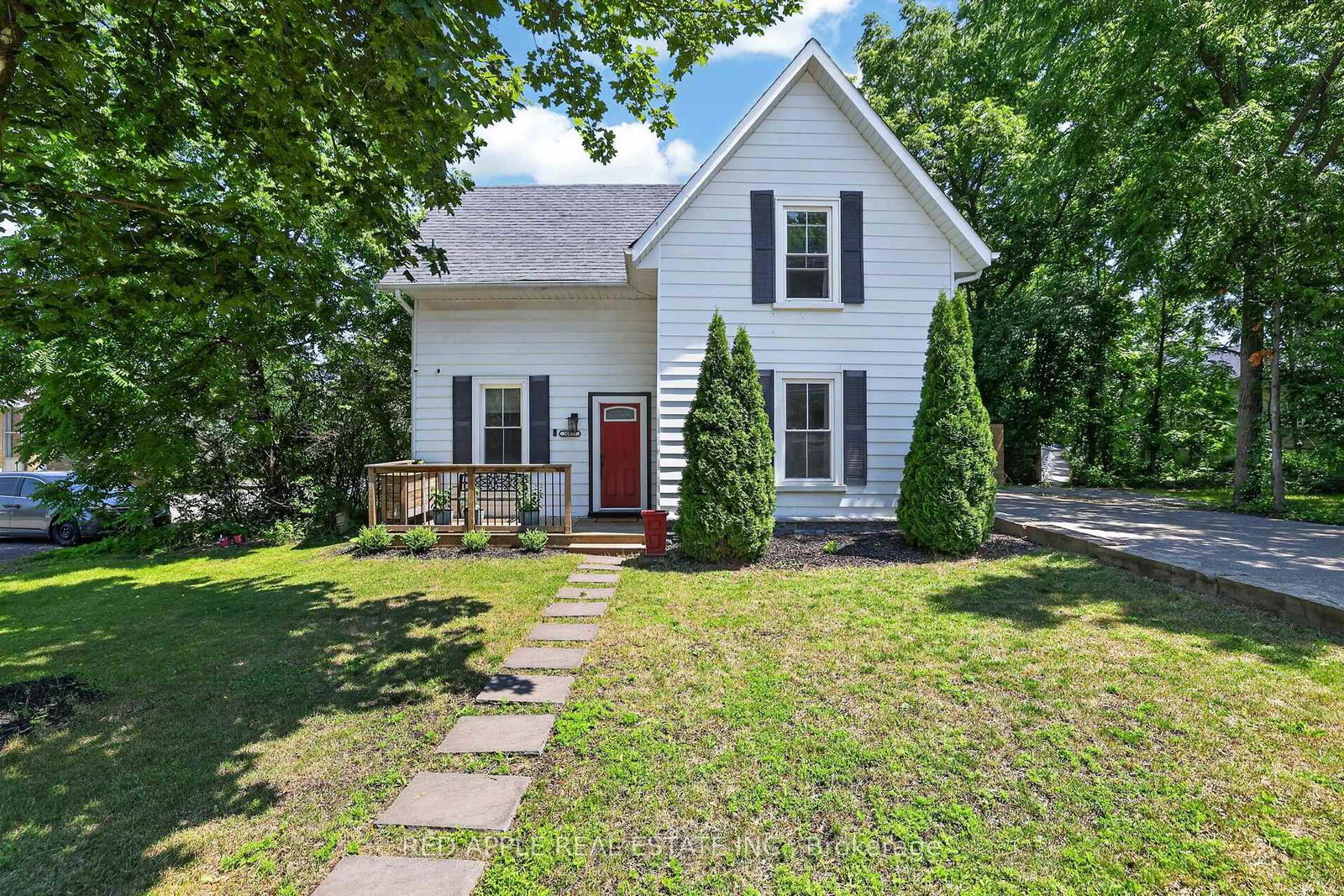 20435-leslie-street-east-gwillimbury-ontario-n13671526