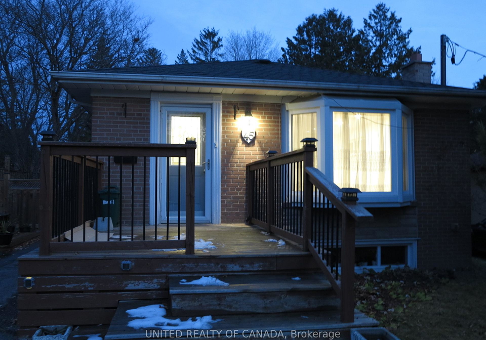 45-bayview-parkway-newmarket-ontario-n13671724