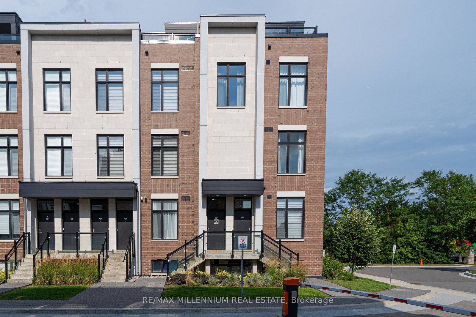 9560-islington-avenue-vaughan-ontario-n13671850