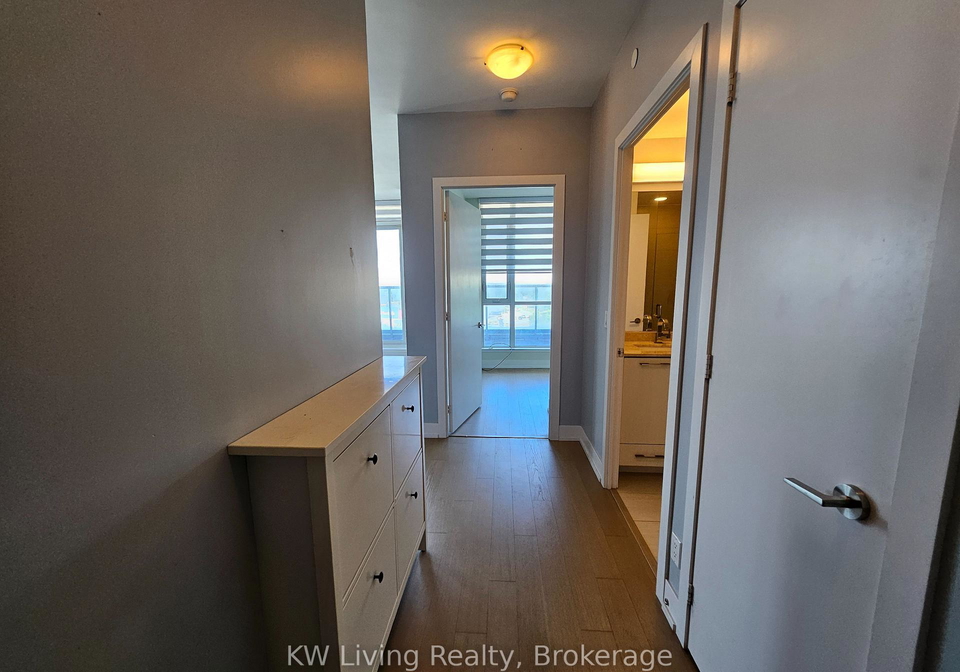 9471-yonge-street-richmond-hill-ontario-n13671882
