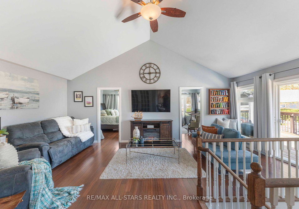 39-franklin-beach-road-georgina-ontario-n13671992
