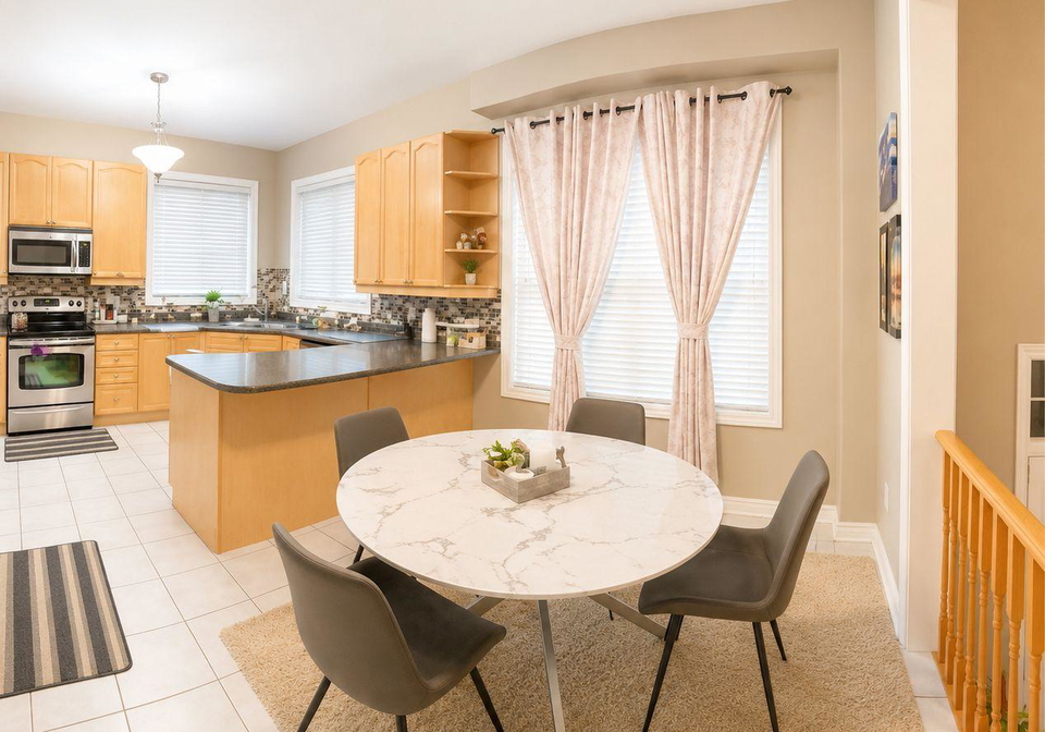 44-matthew-boyd-crescent-newmarket-ontario-n13672660
