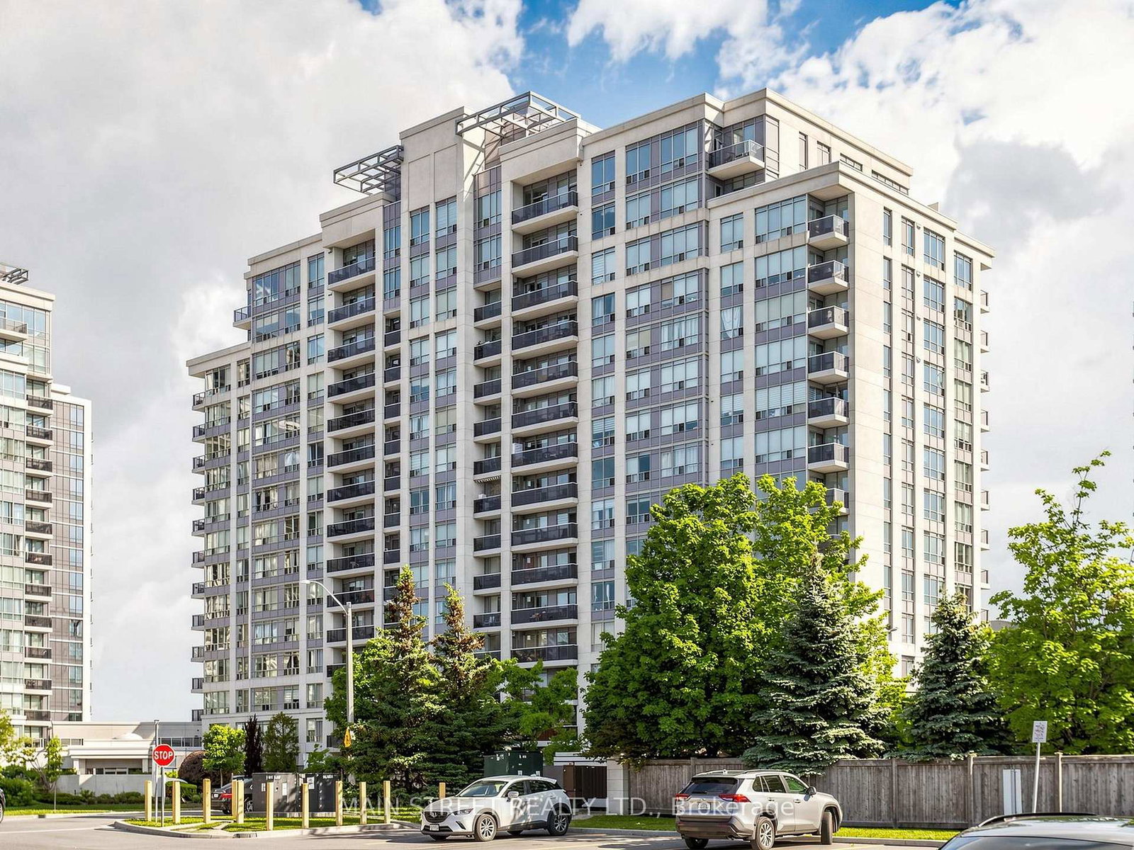 50-disera-drive-vaughan-ontario-n13672938
