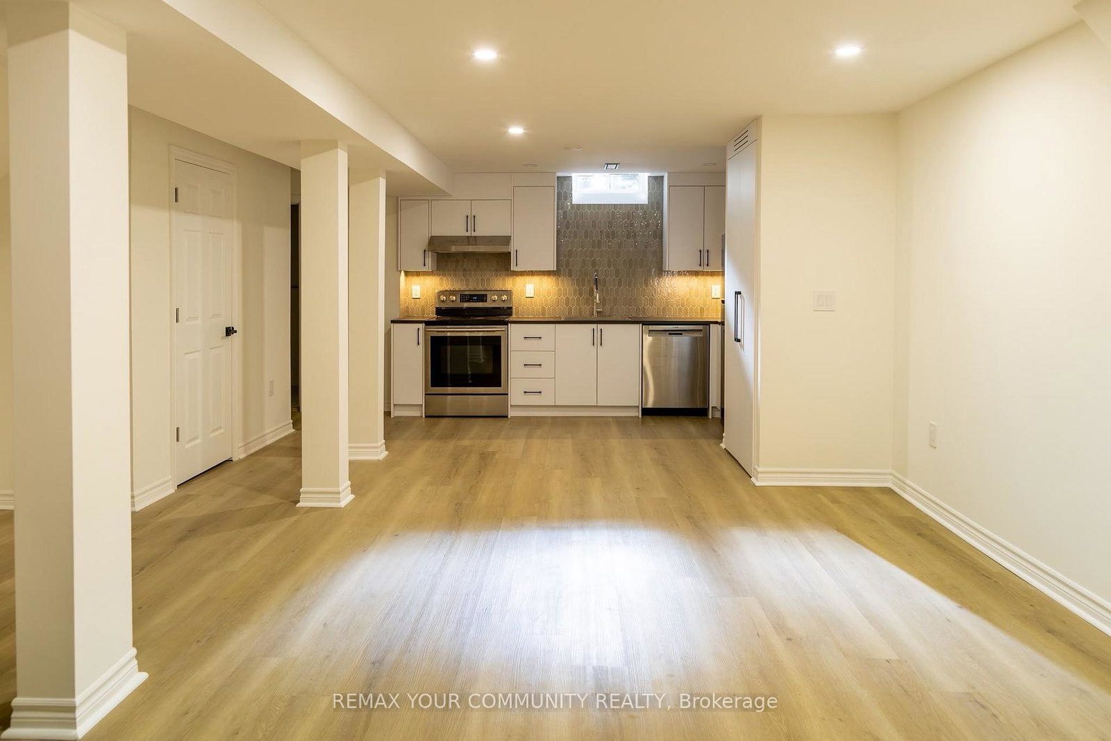 241-orchards-heights-boulevard-aurora-ontario-n13673074