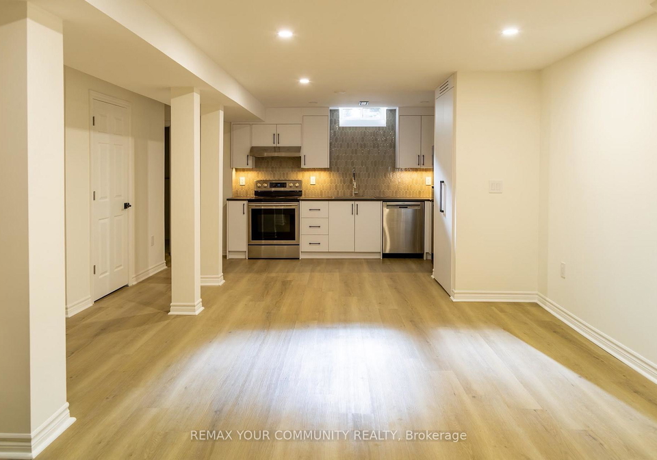 241-orchards-heights-boulevard-aurora-ontario-n13673074