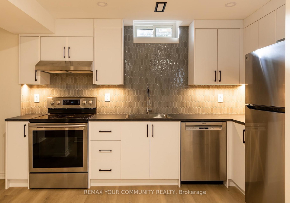 241-orchards-heights-boulevard-aurora-ontario-n13673074
