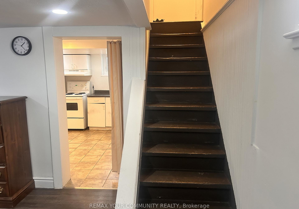 420-elmwood-avenue-richmond-hill-ontario-n13673528