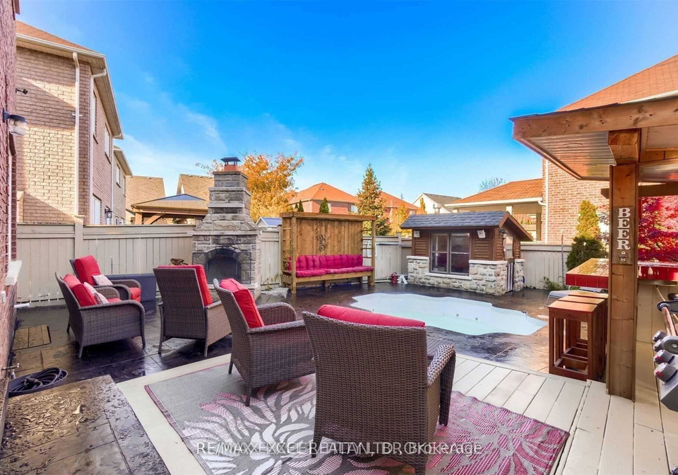 10-pondmede-crescent-whitchurch-stouffville-ontario-n13673638