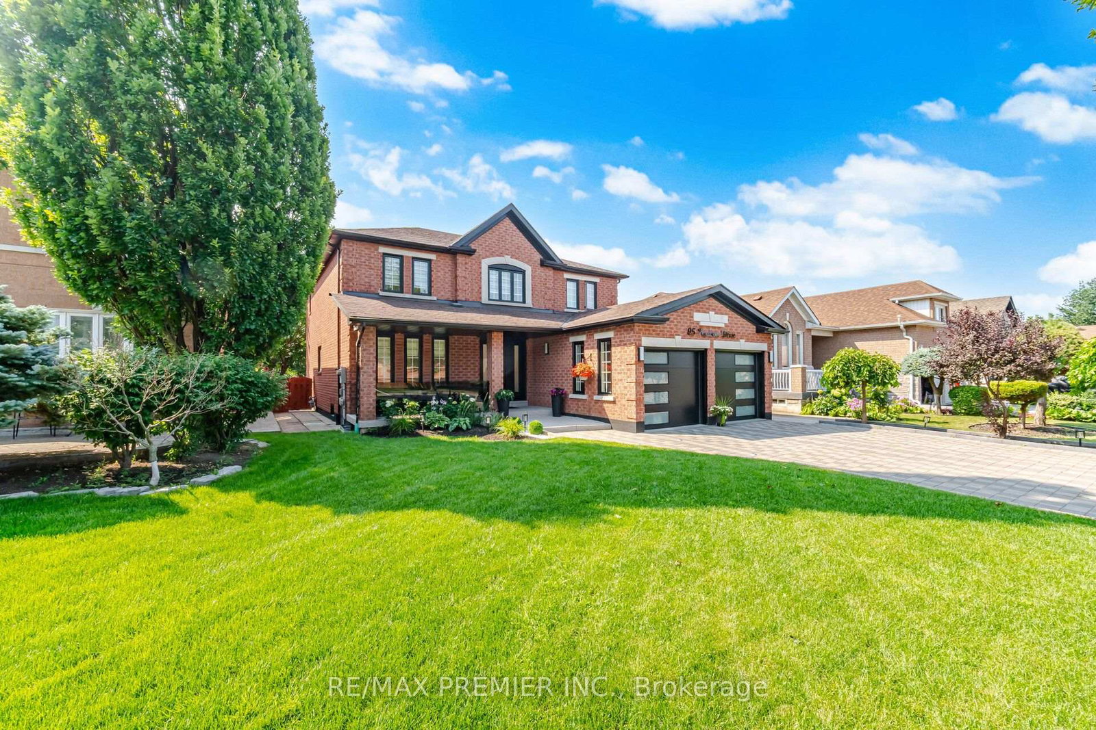 95-hudson-drive-vaughan-ontario-n13673714