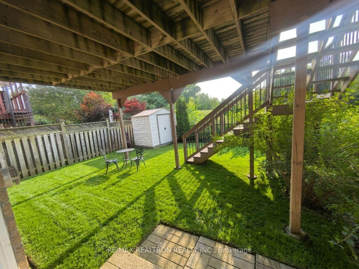 18-nantucket-drive-richmond-hill-ontario-n13673946