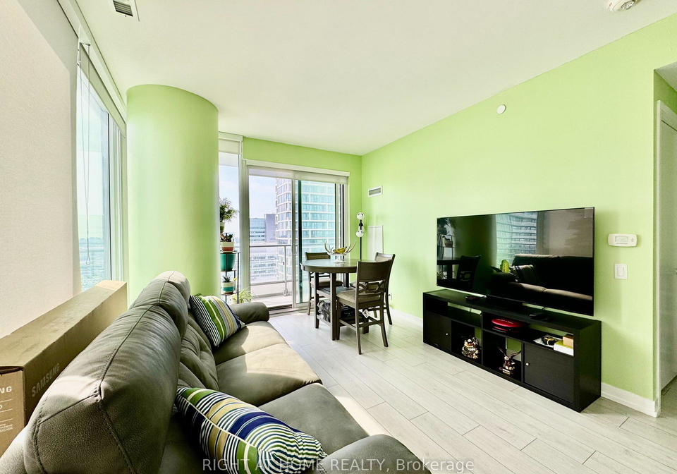 898-portage-parkway-vaughan-ontario-n13674074