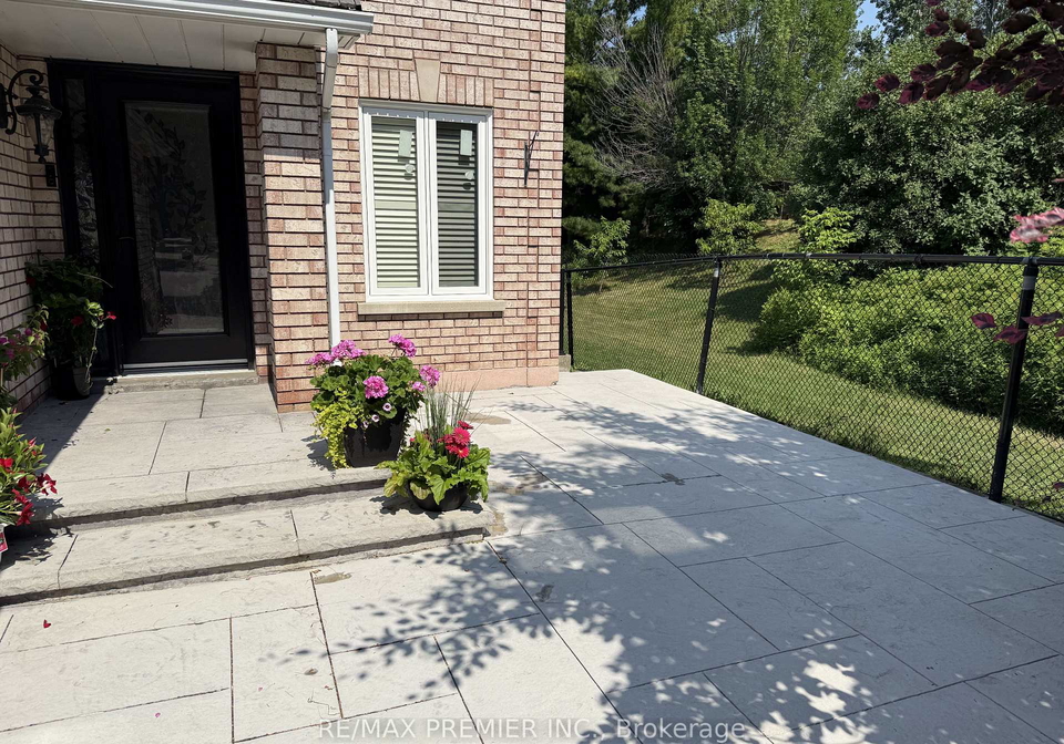 54-castlepoint-drive-vaughan-ontario-n13674246