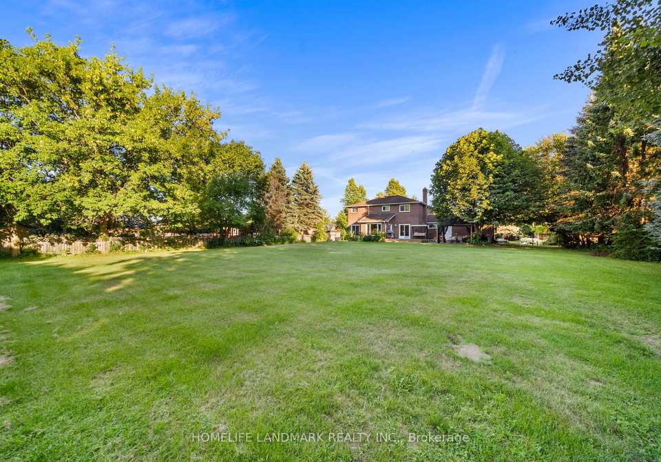 148-burton-grove-king-ontario-n13674542
