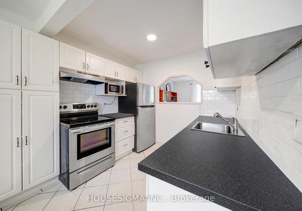 40-east-street-georgina-ontario-n13674634