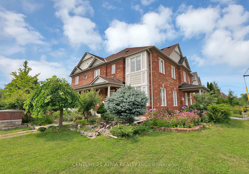 100-gas-lamp-lane-markham-ontario-n13674920