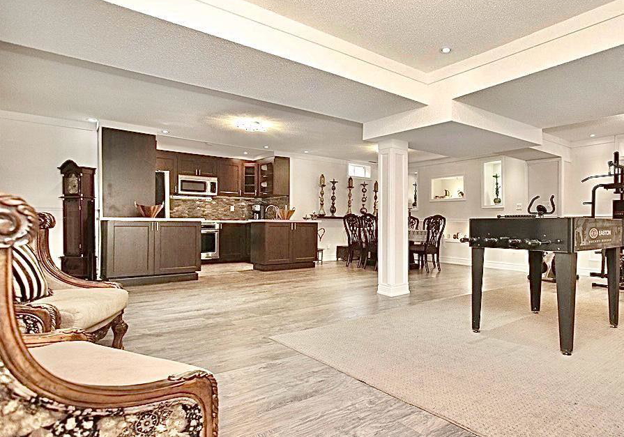 22-waltham-crescent-richmond-hill-ontario-n13674958