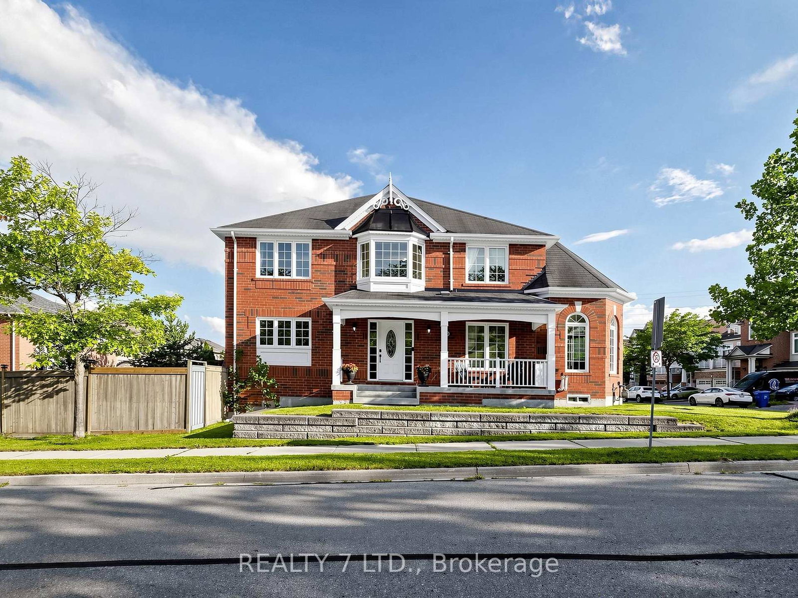 330-cheryl-mews-boulevard-newmarket-ontario-n13675642
