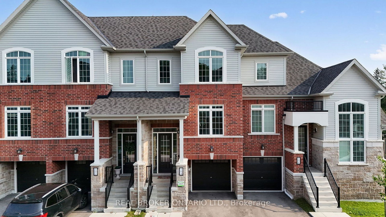 104-lyall-stokes-circle-east-gwillimbury-ontario-n13675786