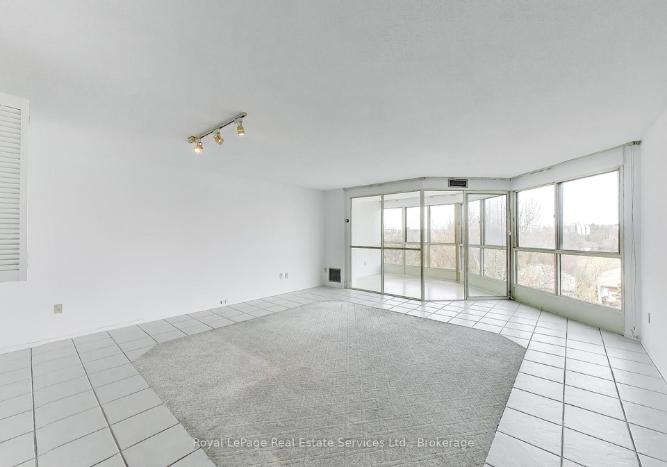 5-weldrick-road-w-richmond-hill-ontario-n13675896