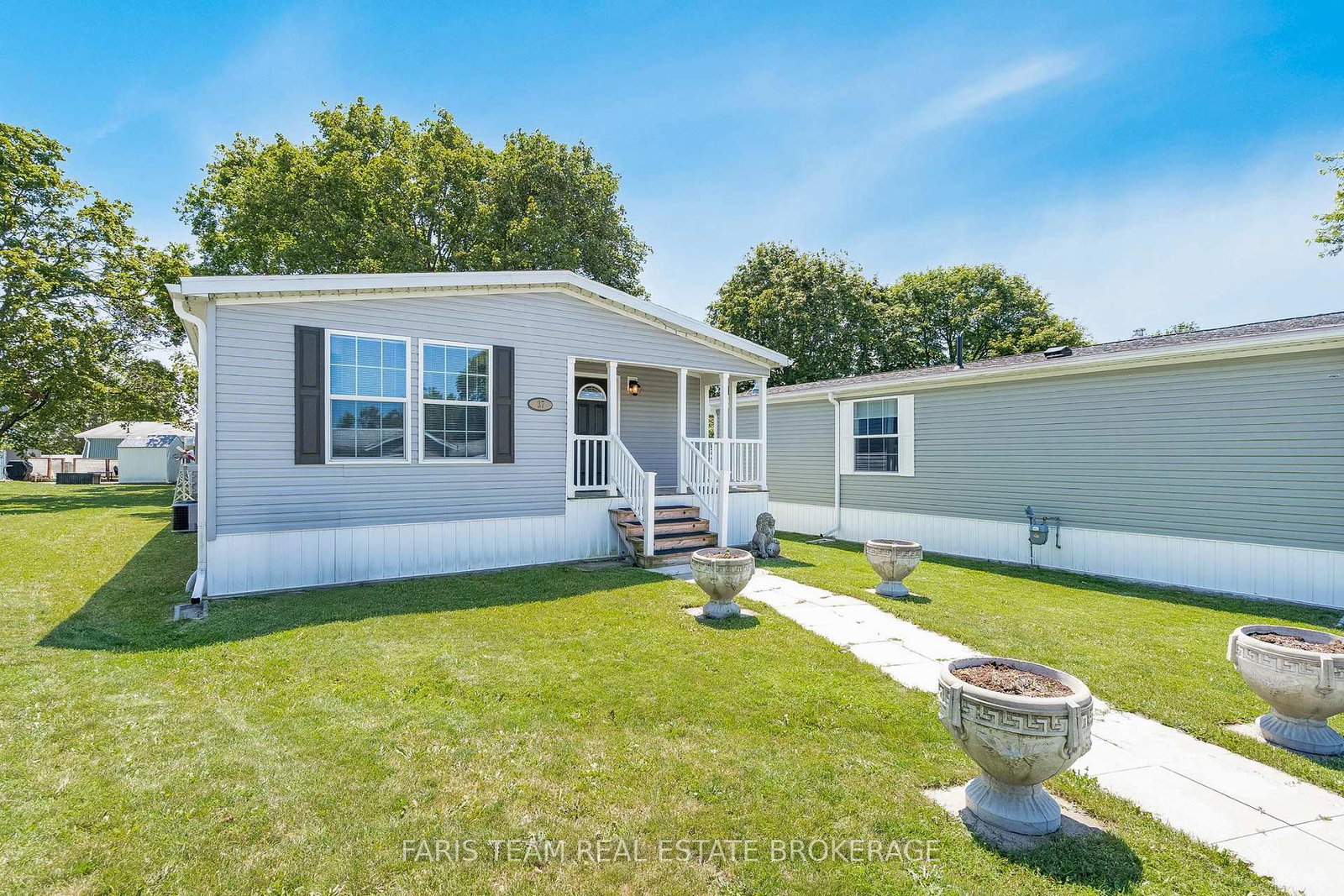 37-hawthorne-drive-innisfil-ontario-n13676338