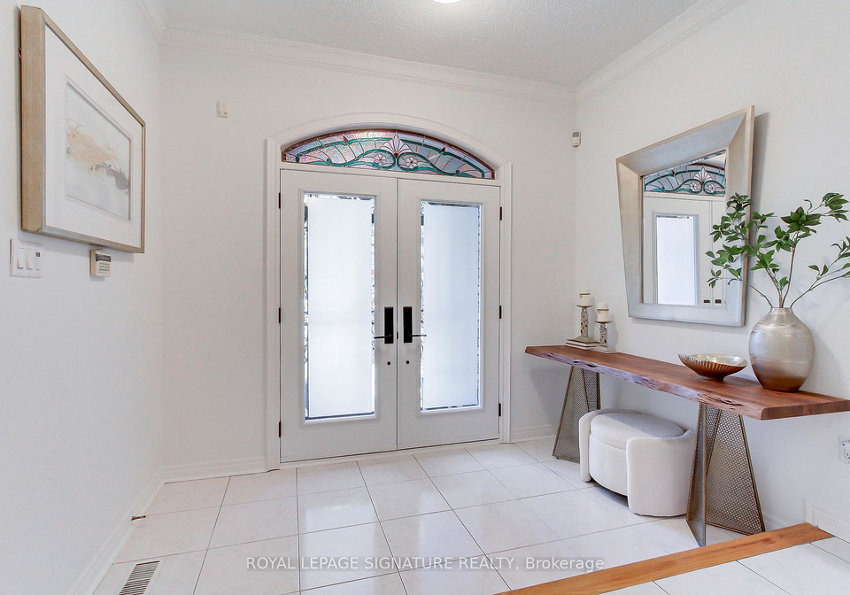 70-graydon-crescent-richmond-hill-ontario-n13676370