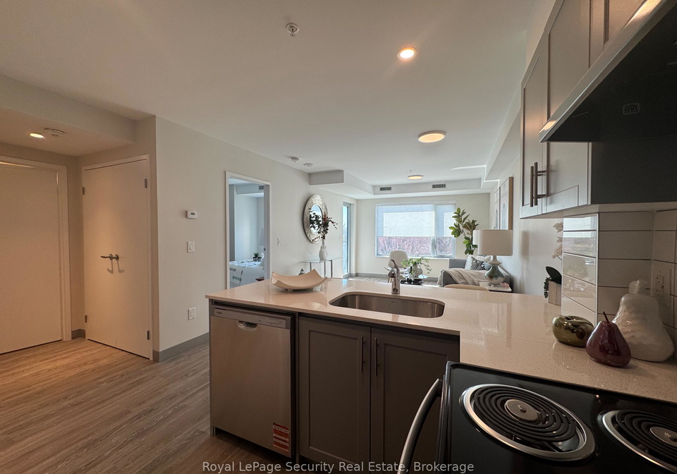 1015-innisfil-beach-road-innisfil-ontario-n13676550