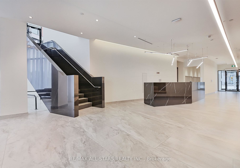 2-david-eyer-road-richmond-hill-ontario-n13676908