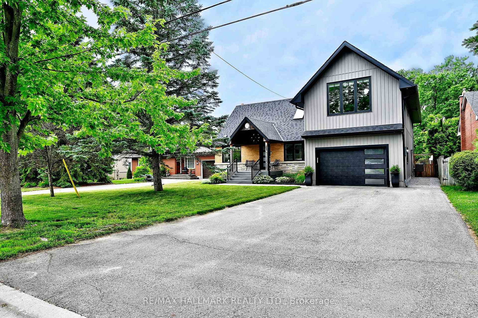 334-stewart-street-newmarket-ontario-n13678358