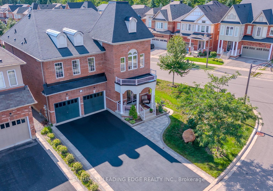 14-clarinet-lane-whitchurch-stouffville-ontario-n13678396
