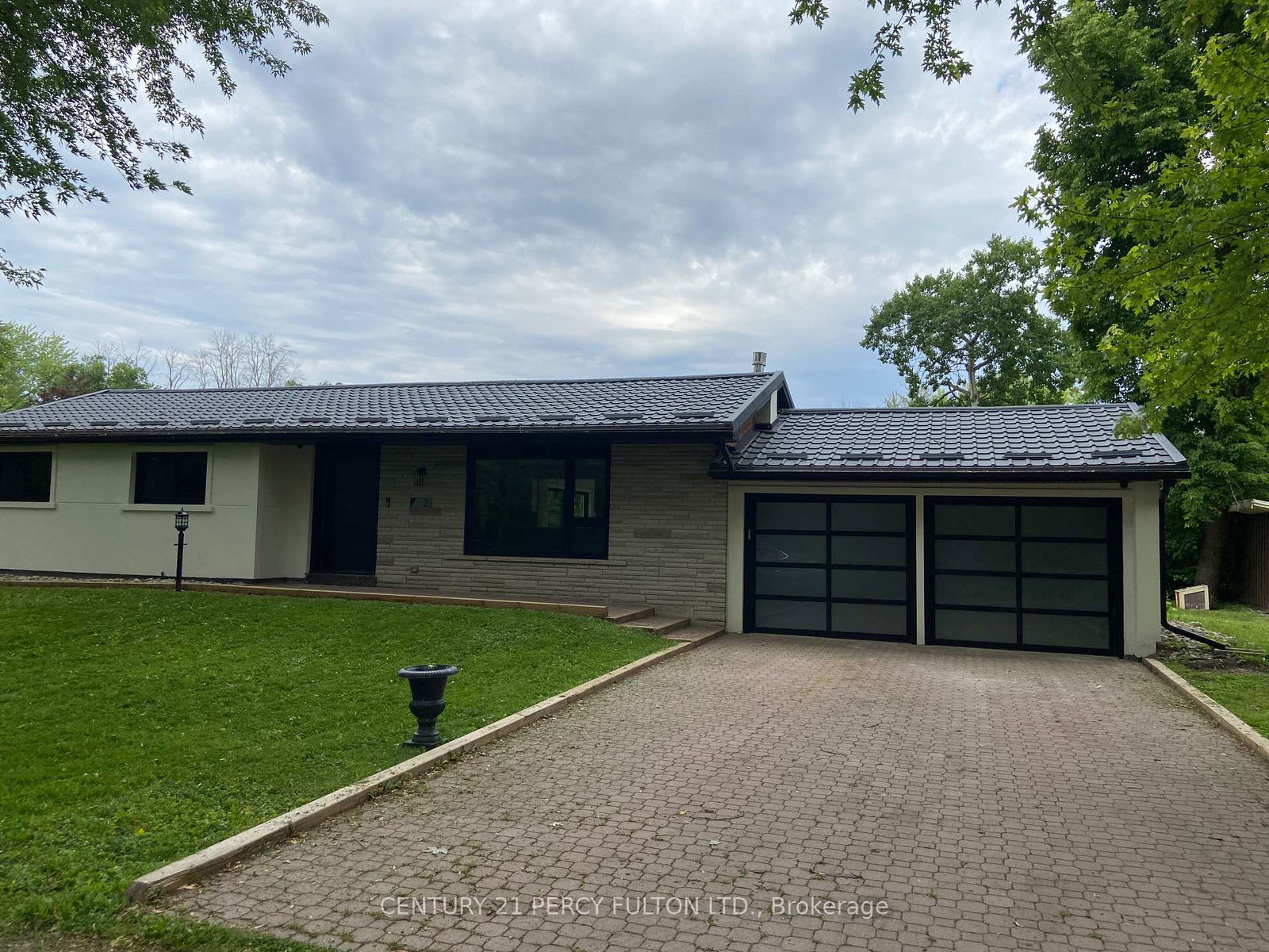 2-walkers-lane-georgina-ontario-n13678674