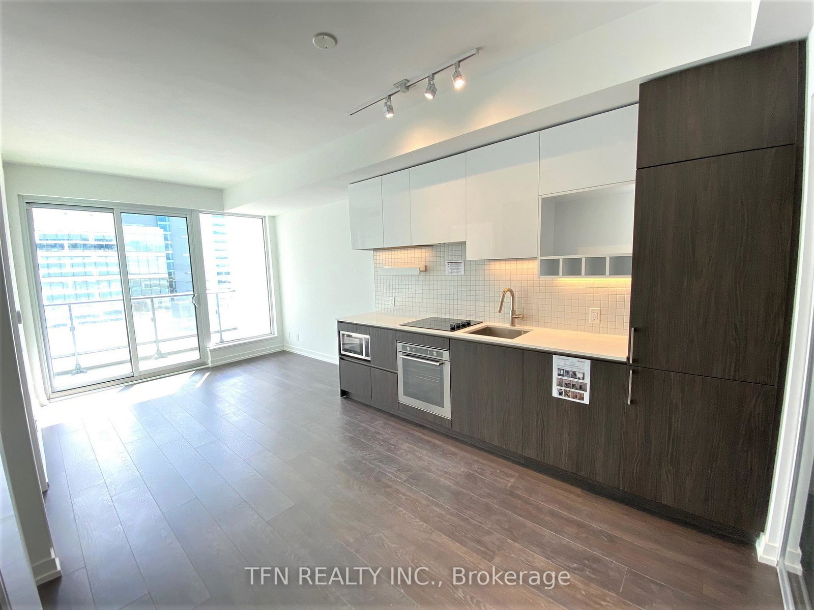 5-buttermill-avenue-vaughan-ontario-n13678772