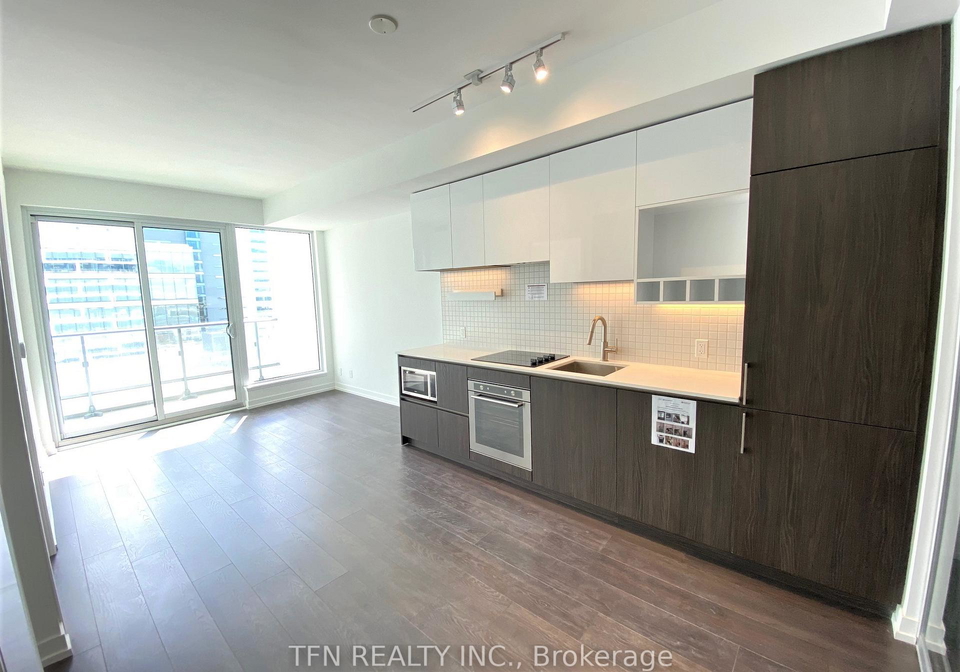 5-buttermill-avenue-vaughan-ontario-n13678772