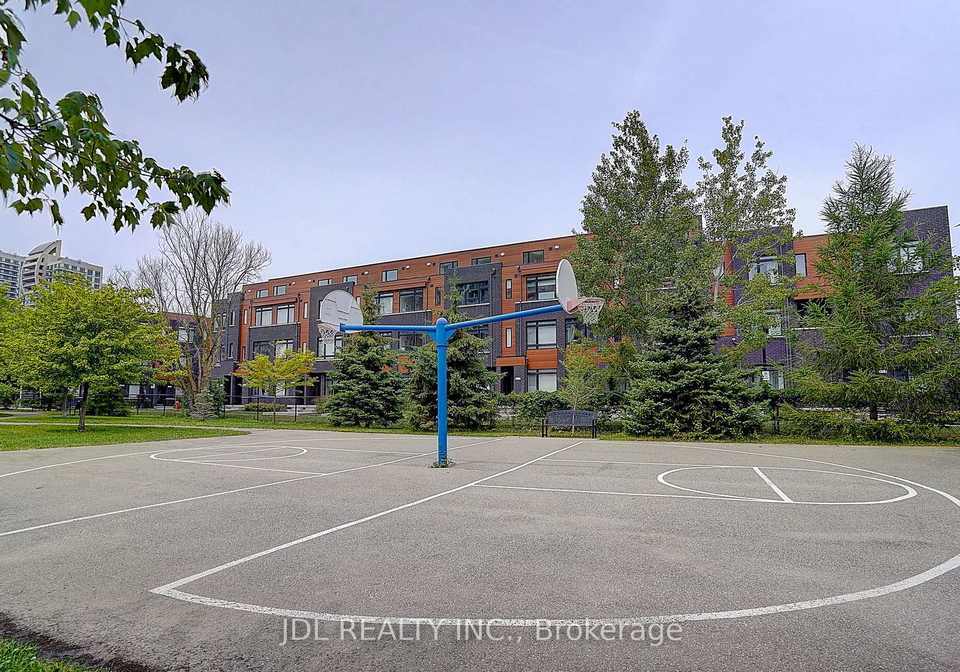 370-d-red-maple-road-richmond-hill-ontario-n13678786