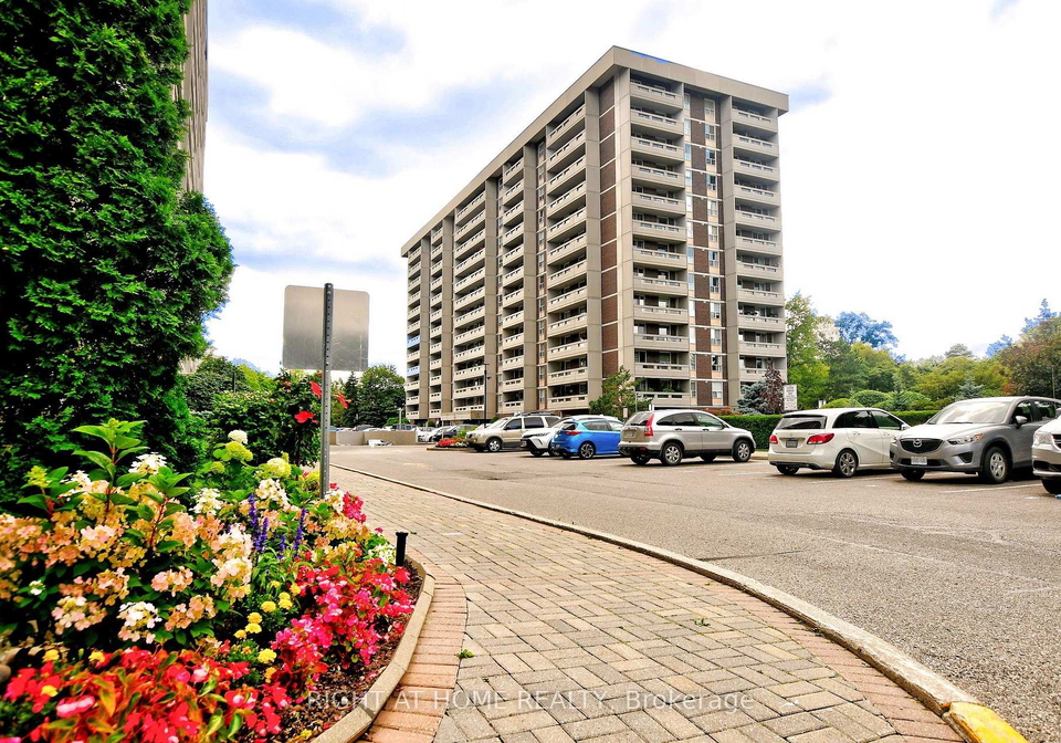 60-inverlochy-boulevard-markham-ontario-n13678814