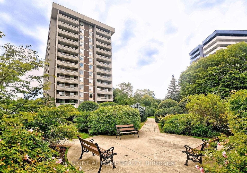 60-inverlochy-boulevard-markham-ontario-n13678814