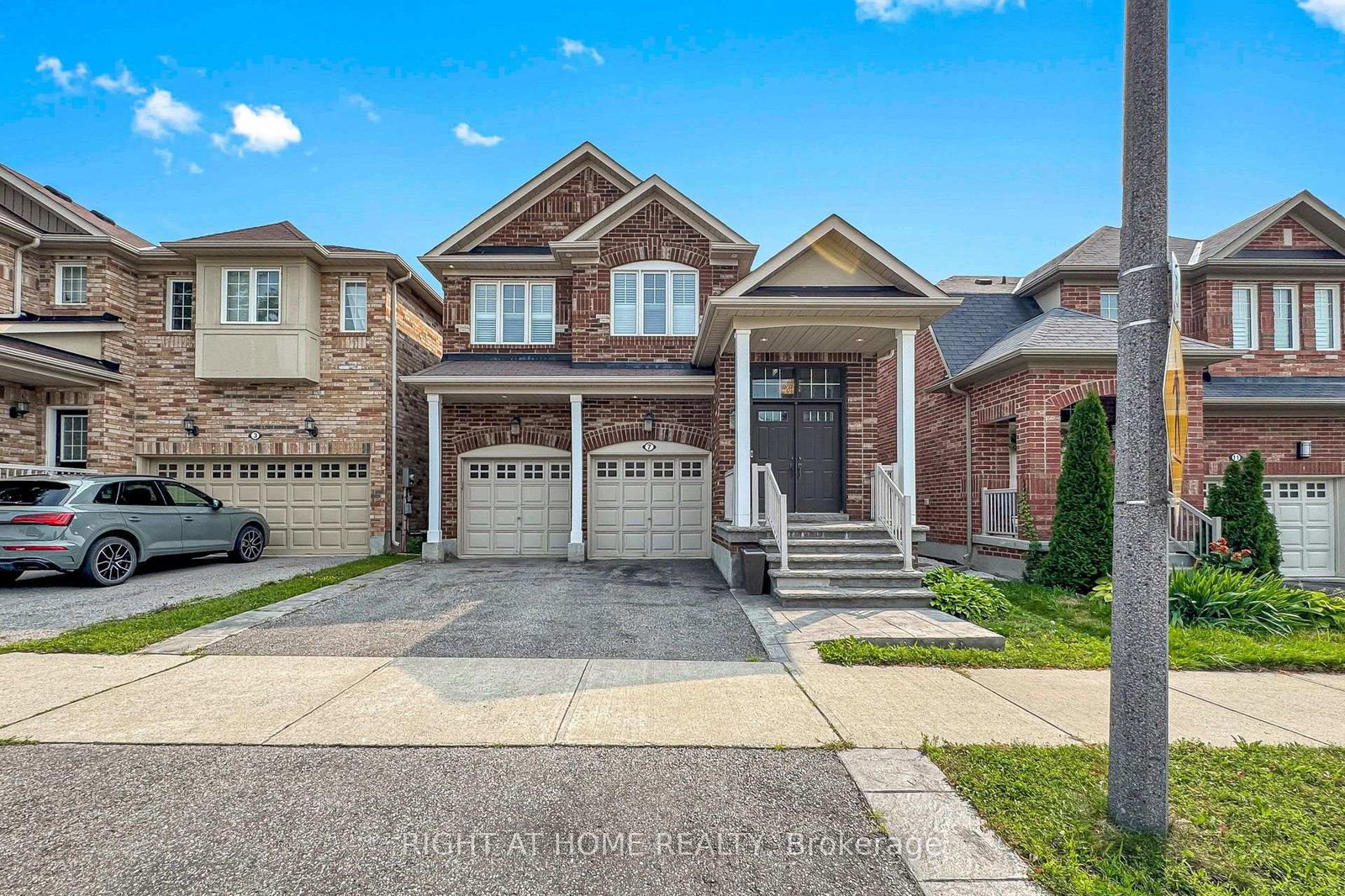 7-penndutch-circle-whitchurch-stouffville-ontario-n13678836